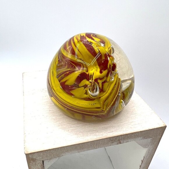 Paperweight glass Cheerful Orange and Yellow Art Glass Sunny Vintage Orb - Picture 1 of 8